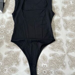 Zara Black Ribbed Sleeveless Bodysuit